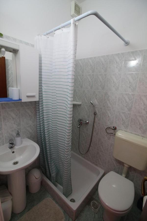 Apartment Marija Mlini Bagian luar foto