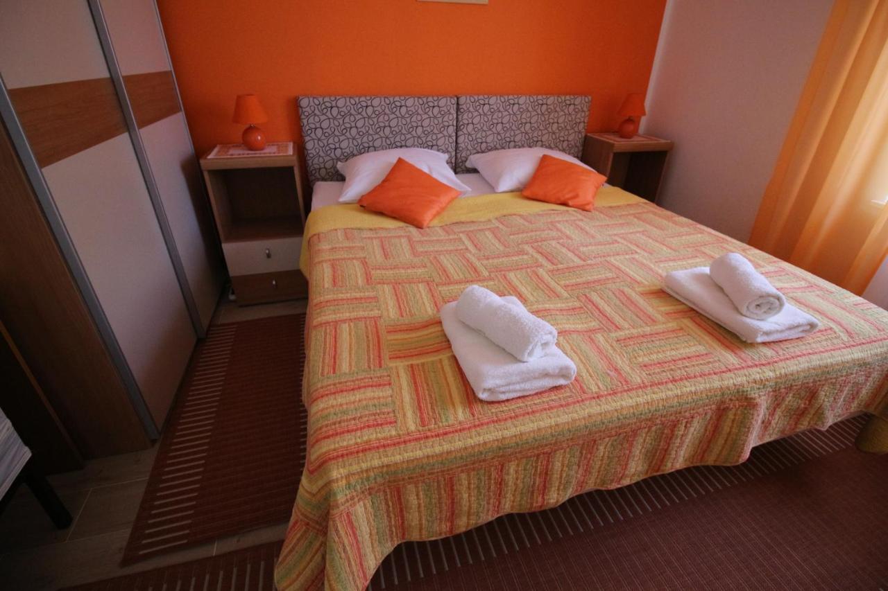 Apartment Marija Mlini Bagian luar foto