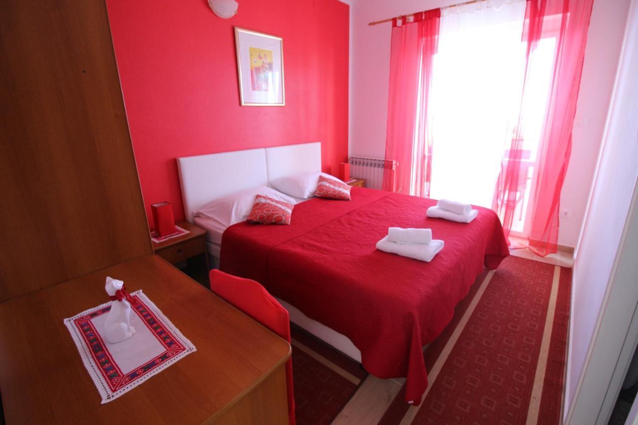 Apartment Marija Mlini Bagian luar foto